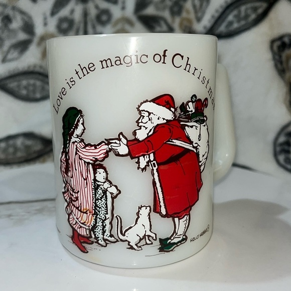 Vintage Holly Hobbie "Love is The Magic Of Christmas" Christmas Mug - Picture 10 of 10